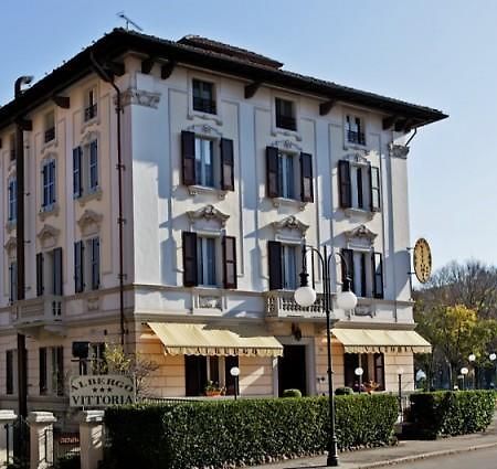 Albergo Vittoria Сальсомаджоре-Терме Екстер'єр фото